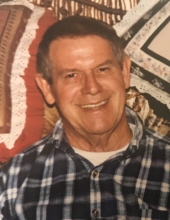 James E Davis