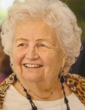 Evelyn Vicchrilli