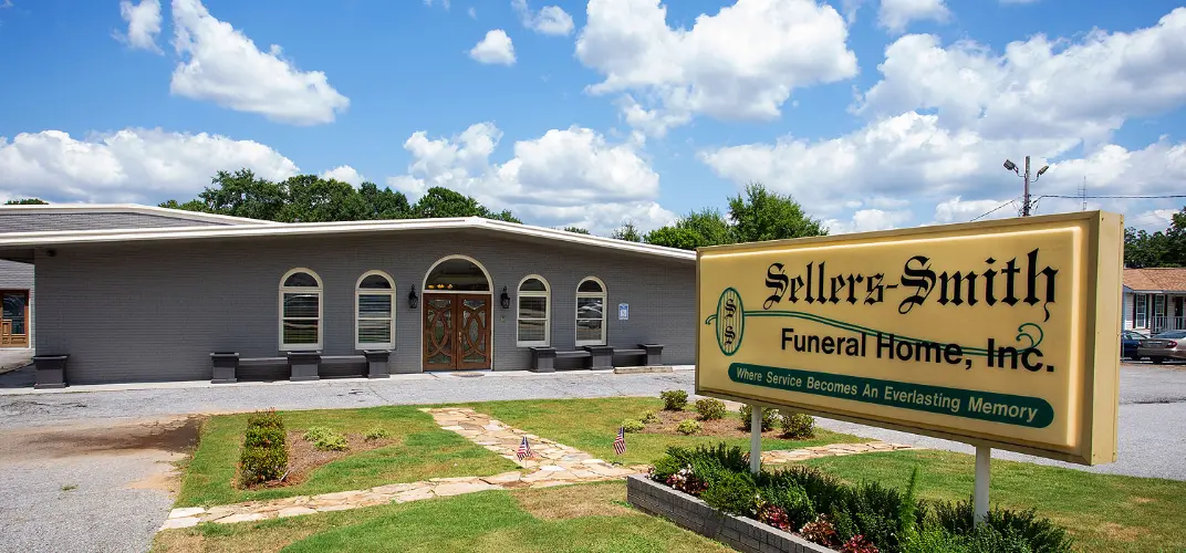 SellerSmith Funeral Home, Inc. Newnan, GA Funeral Home...