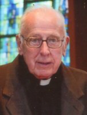 Photo of Rev. Lawrence McTavey