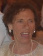 Gloria Lindine