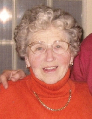Photo of Lois Bell