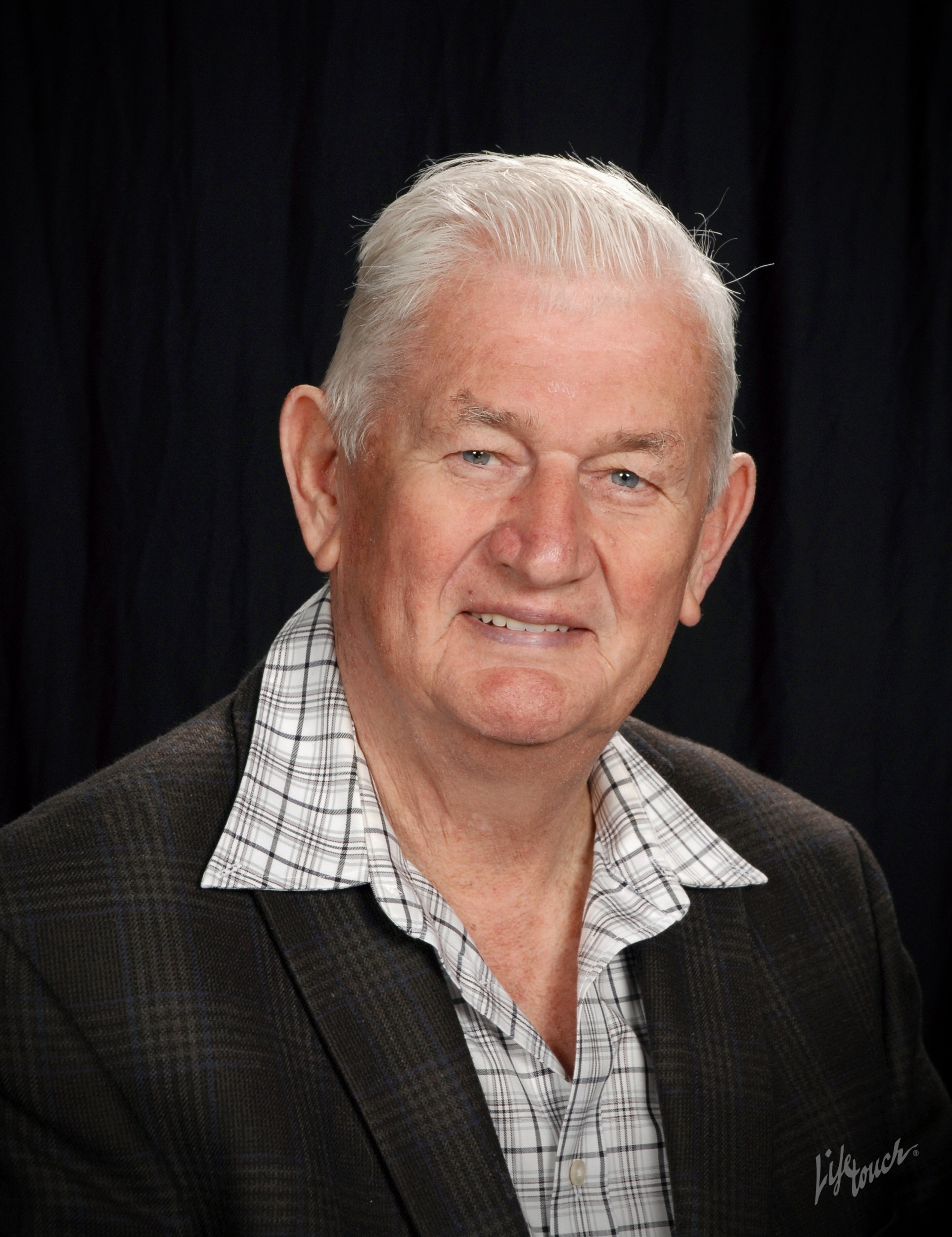 Jacobus "Jack" Van Eck 2016 Kitching, Steepe & Ludwig Funeral Home