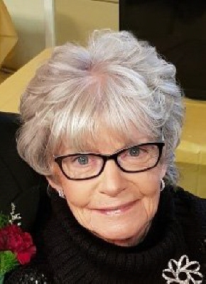 Photo of Lois Hicke