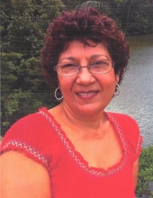 Gladys E. Nieves Morales