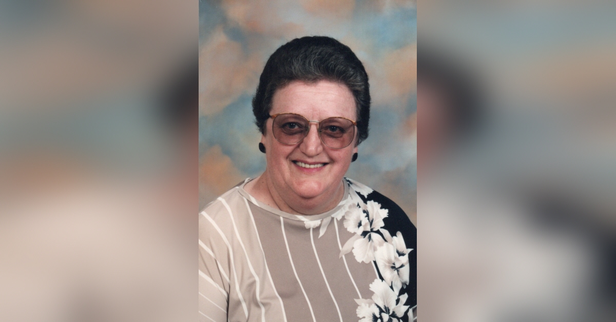 Joan Smith Obituary Visitation & Funeral Information