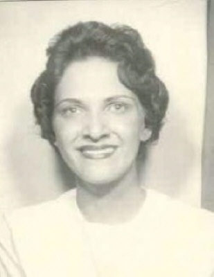 Photo of Dianne Mountain