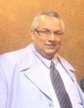 Apostol Dr. Reinaldo Horrach Jr. 12735894
