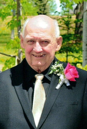 Photo of Rev. Leonard Ballard