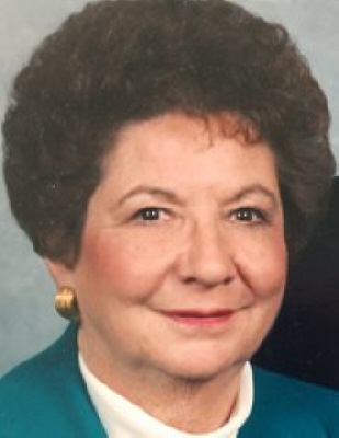 Photo of Nell Lucas