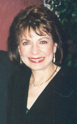 Photo of Elaine Ciprios