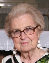 Photo of Mary Bisch