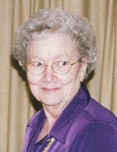 Photo of Nadine Oehler