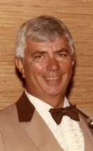 Robert D. Gus Messinger