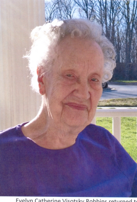 Photo of Evelyn Robbins