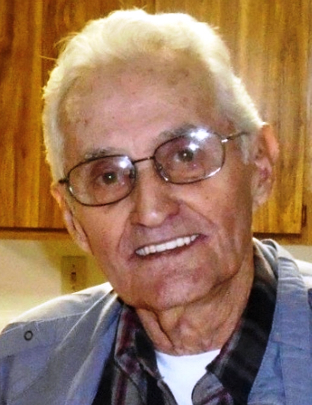 Howard Vernon Hunt Obituary