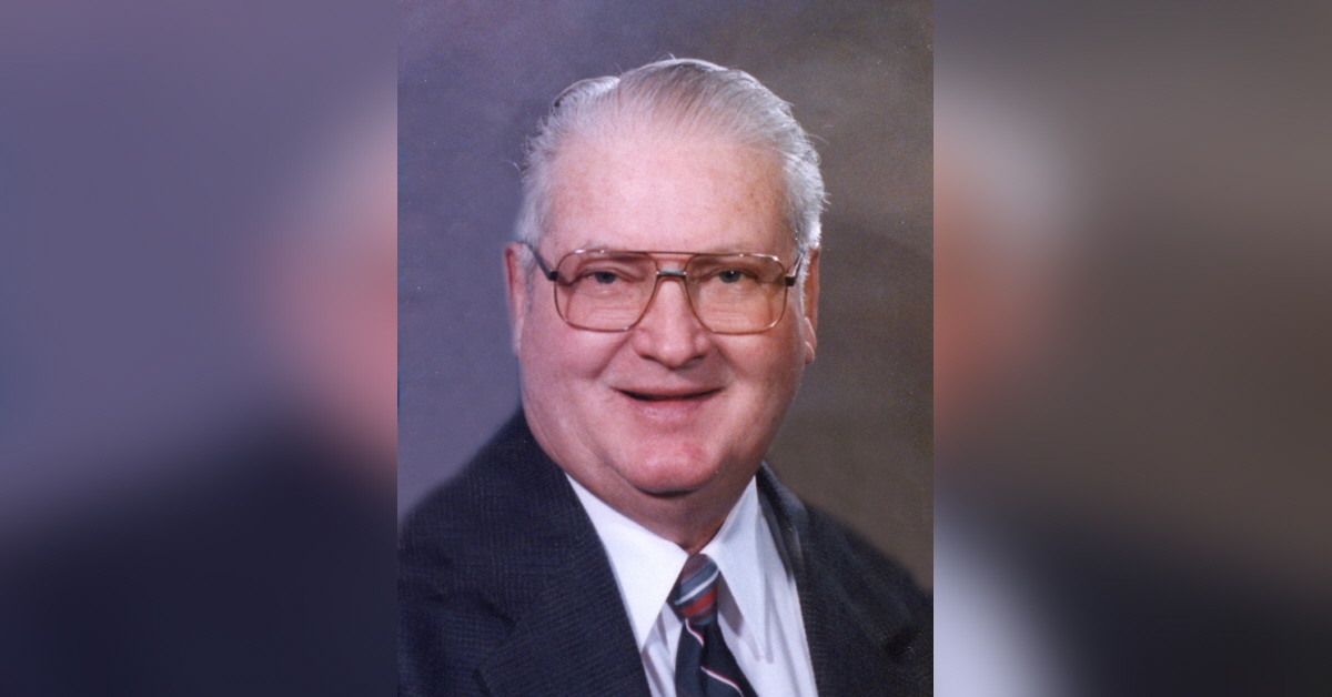 Frank D. Williams Obituary Visitation & Funeral Information