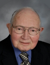 Photo of Kenneth Dennis