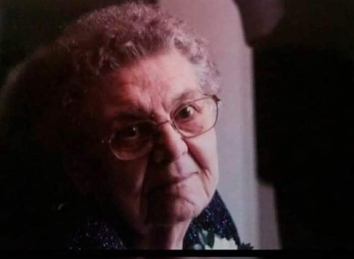 Vivian J. Herring Obituary