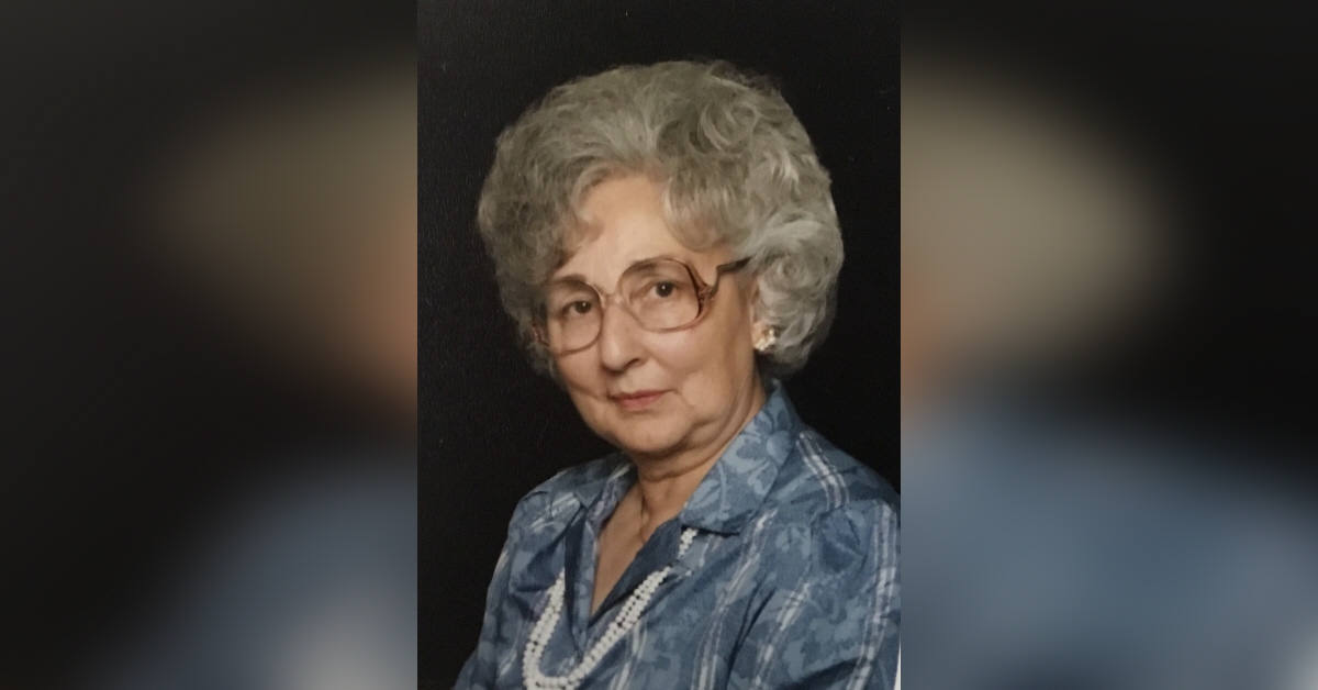 Helen R. Barnes Obituary Visitation & Funeral Information