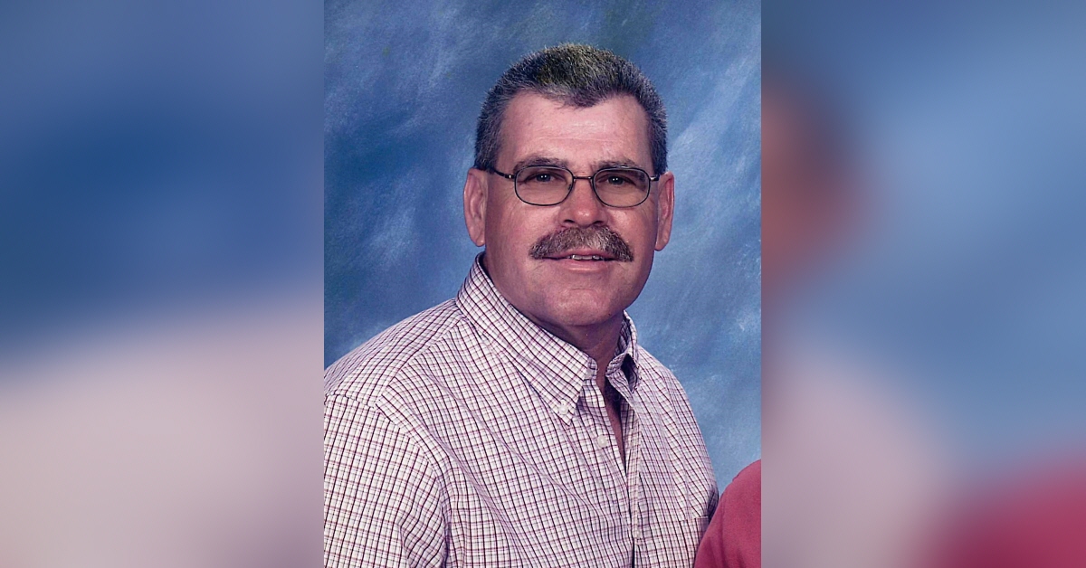 Obituary information for Roger Derr