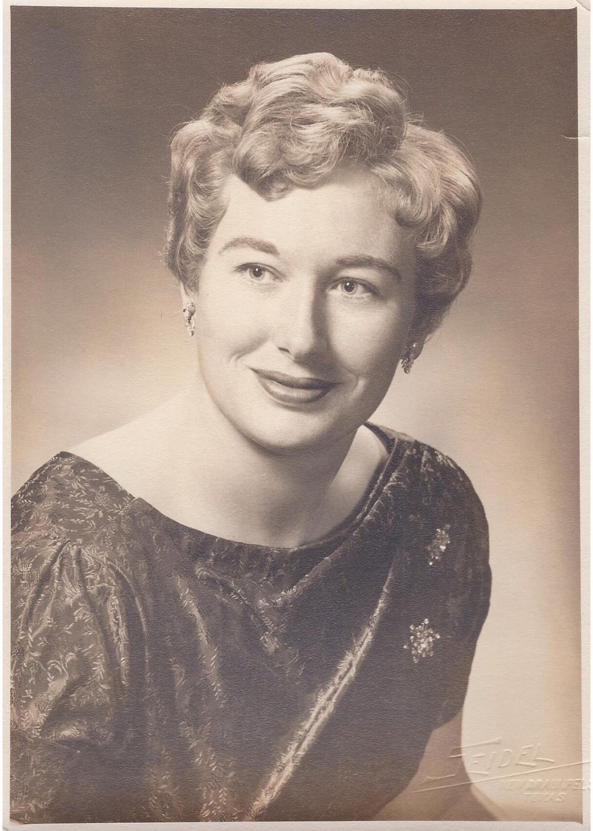 Photo of Esther Shannon