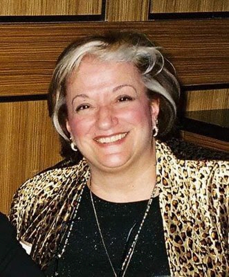 Photo of Nancy Vecchitto