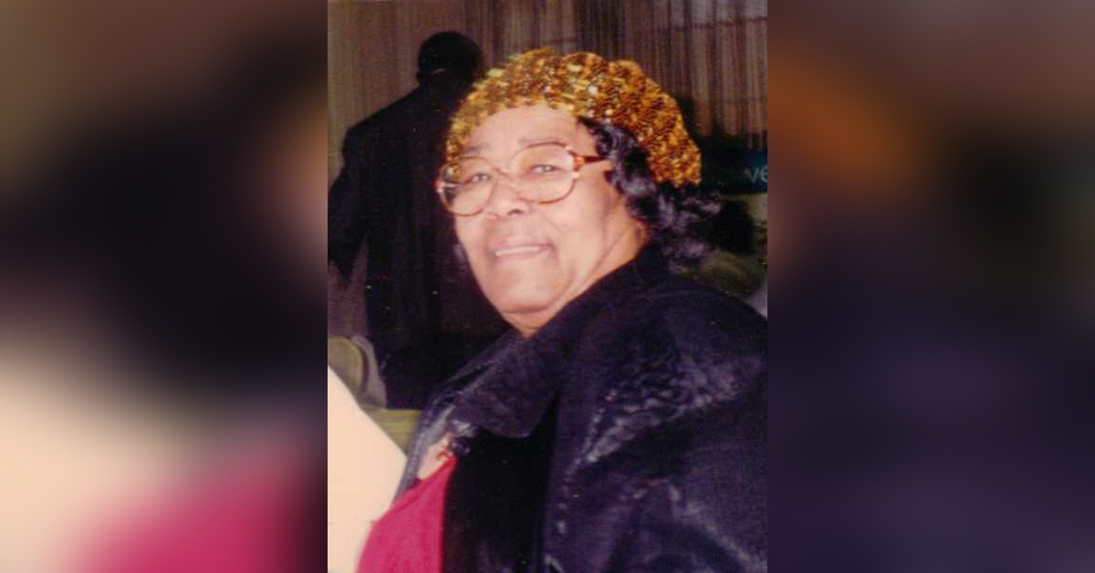 Queen E. Smith Obituary Visitation & Funeral Information