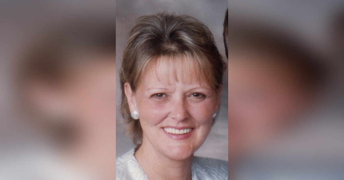 Carolyn E. Strother Obituary Visitation & Funeral Information