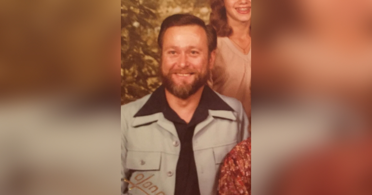 Larry Webb Obituary Visitation & Funeral Information