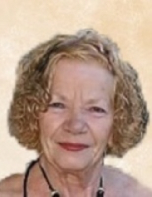Photo of Carolyn Tanner