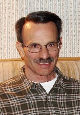 Roy D Schwinn