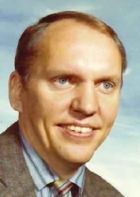 Photo of Kenneth Brown