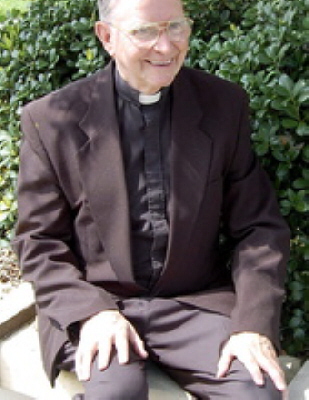 Photo of Fr. Gerald Shovelton