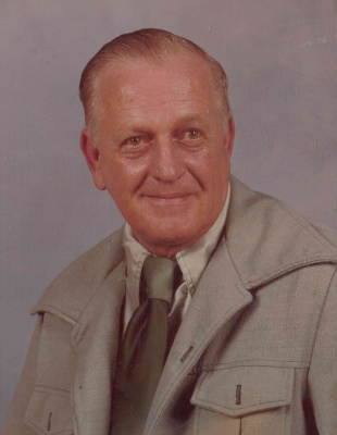Photo of Lester Swain