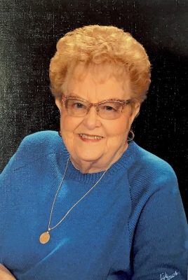 Photo of Shirley Knutsen