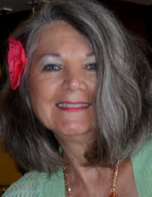 Photo of Diane Luebben