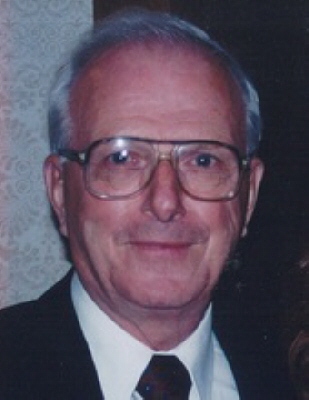Photo of Maurice Welch