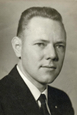 Karl  J. Tetzlaff