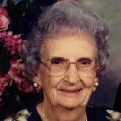 Photo of Maxine Walter