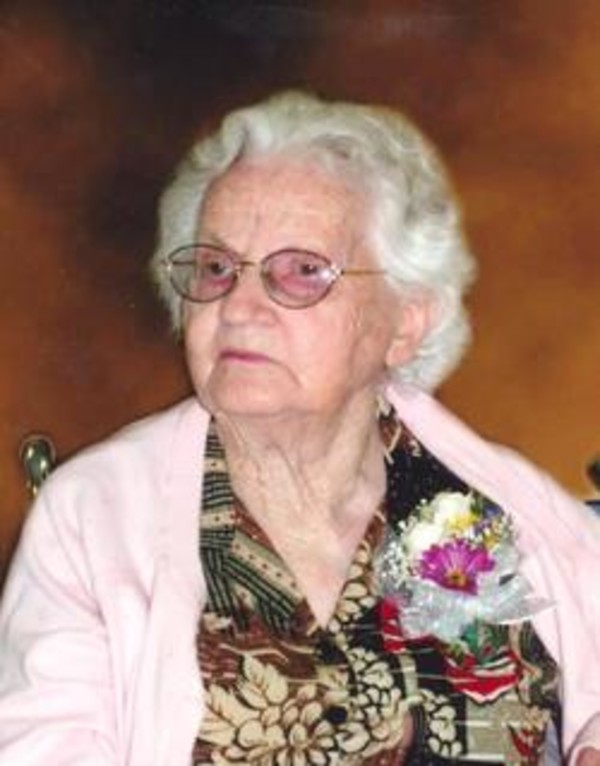 Lorena C. Gegg 2015 Basler Funeral Home