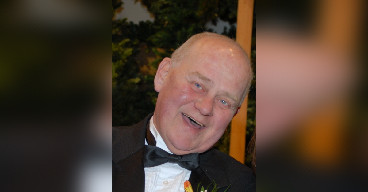Rod Corwin Obituary Visitation & Funeral Information