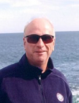 Christopher J Aiello