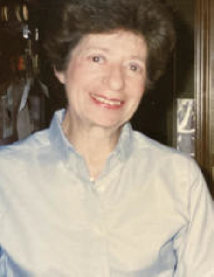 Photo of Cynthia Lutch