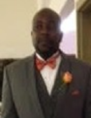 Bernard Lee Jr.
