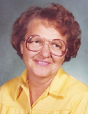 Lola Larsen