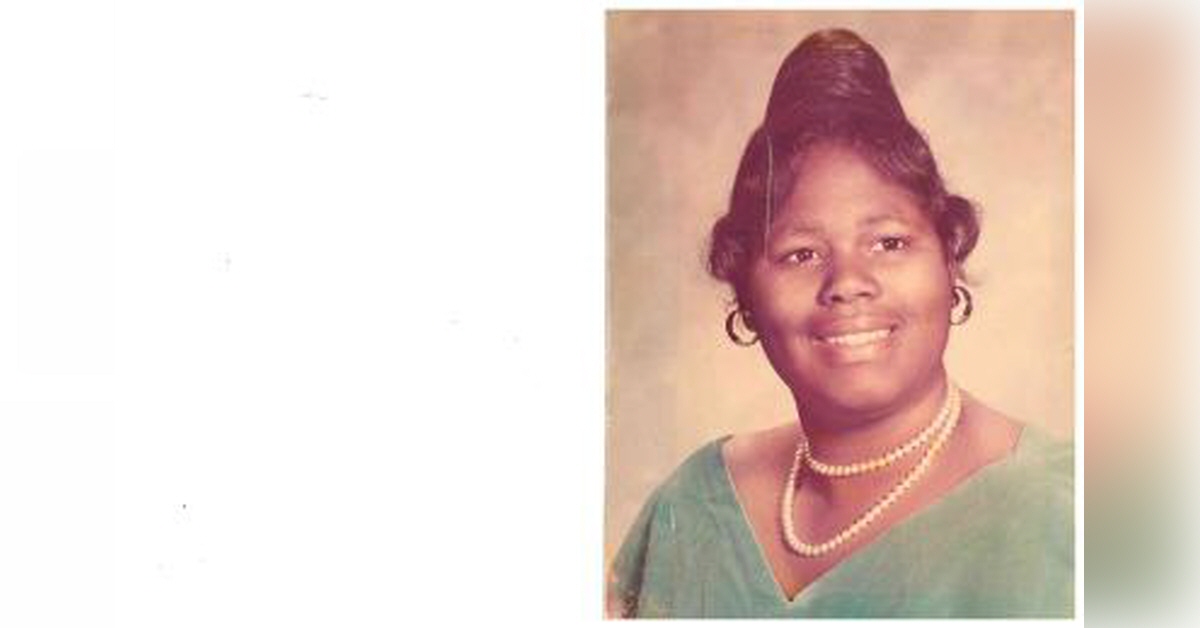 Lynn Lewis Obituary Visitation & Funeral Information