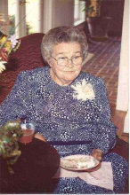 Mamie Lou Kovac 19430612