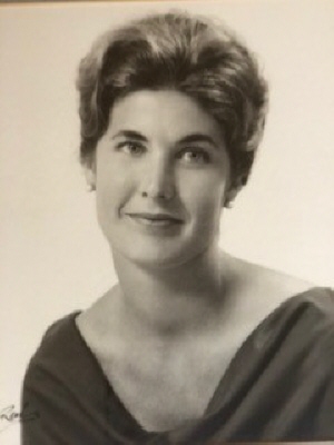 Suzanne "Suzy" Helé Carlton 19488397