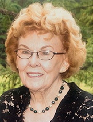 Photo of Phyllis HOLGATE (nee McGrandle)